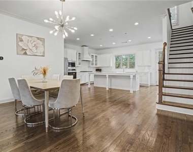 2500 Skyland Drive Ne - Photo Thumbnail 13