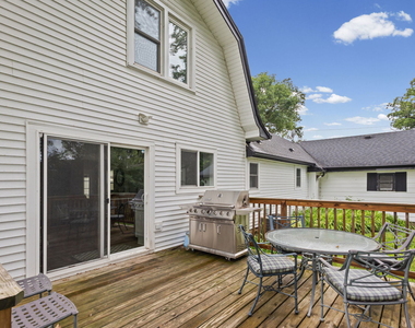 40913 N Park Avenue - Photo Thumbnail 4