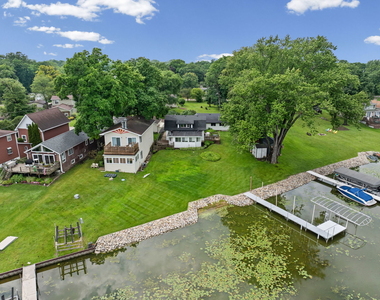 40913 N Park Avenue - Photo Thumbnail 34