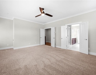 154 Bellehaven Drive - Photo Thumbnail 12