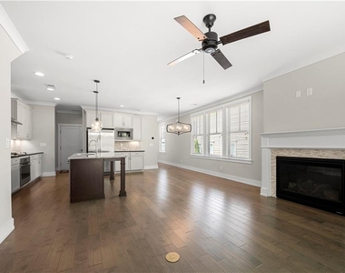 154 Bellehaven Drive - Photo Thumbnail 7
