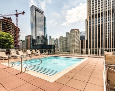 240 E Illinois Street - Photo Thumbnail 25