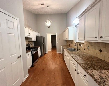 5647 Tattersall Terrace - Photo Thumbnail 10