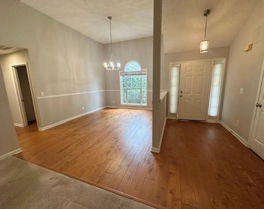 5647 Tattersall Terrace - Photo Thumbnail 2