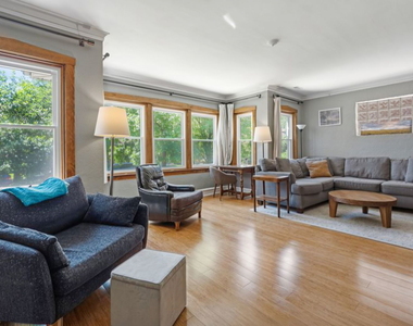 2924 W Giddings Street - Photo Thumbnail 2