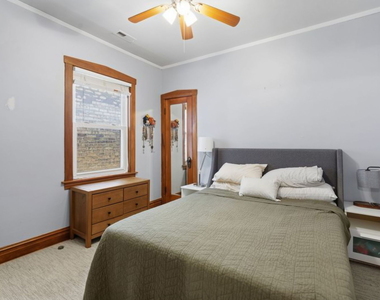 2924 W Giddings Street - Photo Thumbnail 8