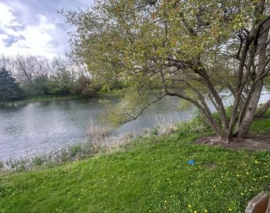 22102 W Plymouth Circle - Photo Thumbnail 30
