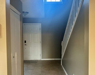 22102 W Plymouth Circle - Photo Thumbnail 2