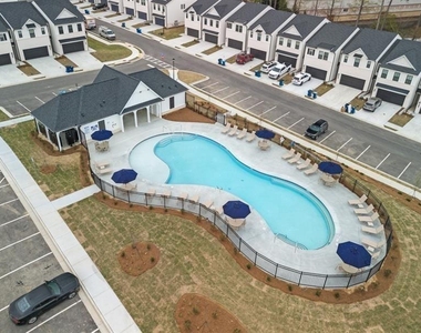 1722 Harper Lily Lane - Photo Thumbnail 34