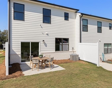 1722 Harper Lily Lane - Photo Thumbnail 25