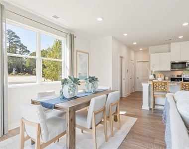 1722 Harper Lily Lane - Photo Thumbnail 17