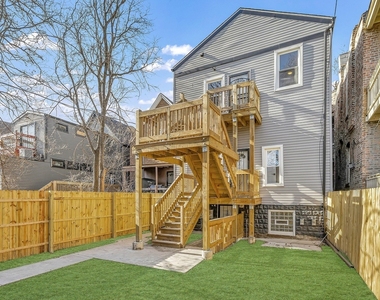 6613 S Langley Avenue - Photo Thumbnail 11