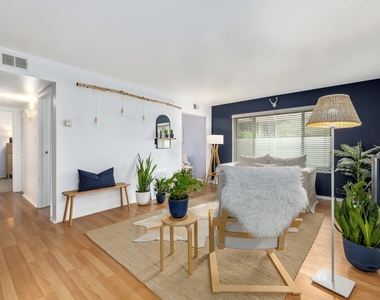 6109 Knoll Wood Road - Photo Thumbnail 3