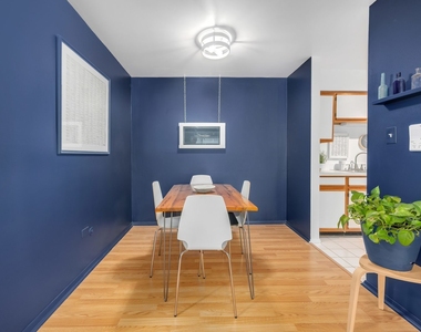 6109 Knoll Wood Road - Photo Thumbnail 8