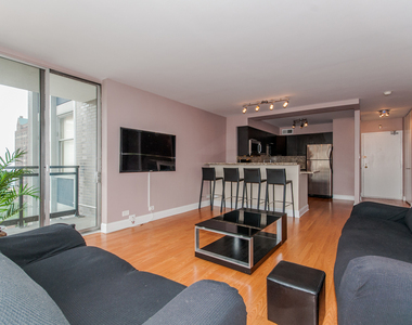 30 E Elm Street - Photo Thumbnail 3
