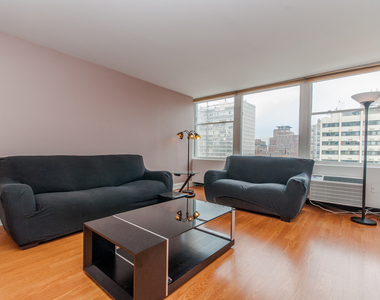 30 E Elm Street - Photo Thumbnail 1