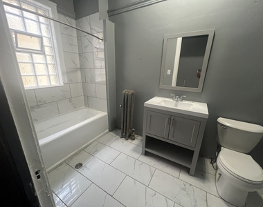 4958 S Michigan Avenue - Photo Thumbnail 6