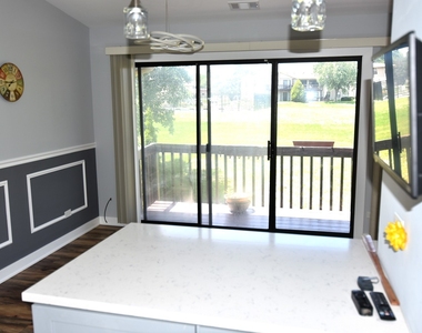 1285 Bamburg Court - Photo Thumbnail 7