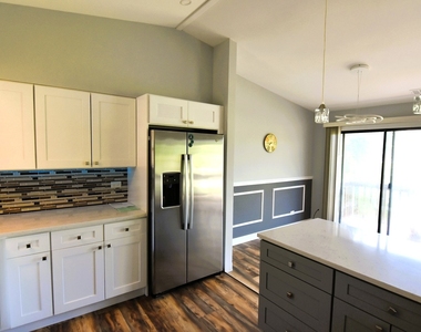 1285 Bamburg Court - Photo Thumbnail 3