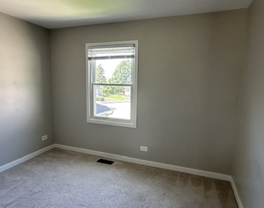 2343 Hamilton Place - Photo Thumbnail 16