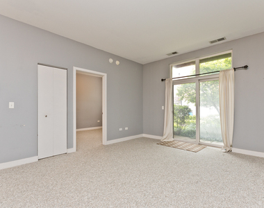 1515 S Halsted Street - Photo Thumbnail 1