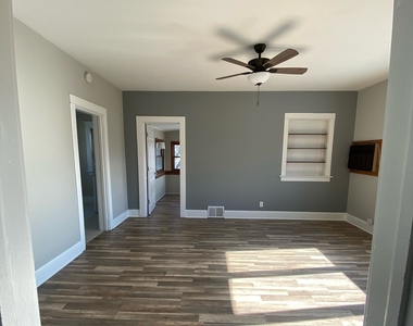 739 Iowa Avenue - Photo Thumbnail 13