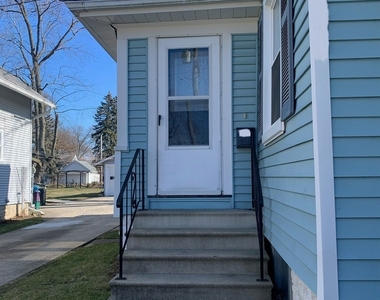 739 Iowa Avenue - Photo Thumbnail 1