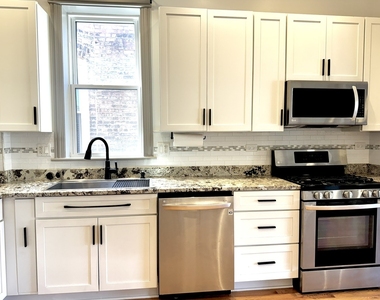 2424 N Mozart Street - Photo Thumbnail 22