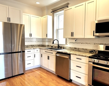 2424 N Mozart Street - Photo Thumbnail 21