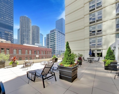440 N Wabash Avenue - Photo Thumbnail 39