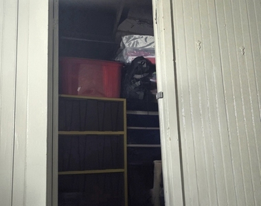 2726 W Haddon Avenue - Photo Thumbnail 12