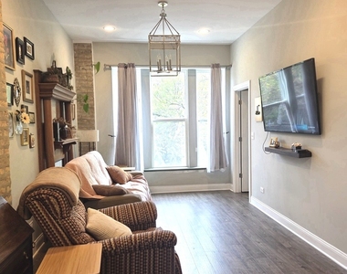 2726 W Haddon Avenue - Photo Thumbnail 3