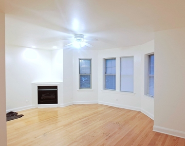 6452 N Bell Avenue - Photo Thumbnail 1