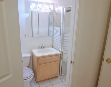 6452 N Bell Avenue - Photo Thumbnail 5