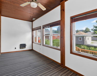 708 Mccarthy Road - Photo Thumbnail 8