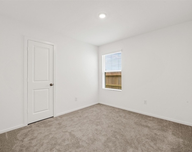 26846 Vanilla Pearls Lane - Photo Thumbnail 20