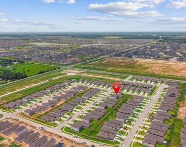26846 Vanilla Pearls Lane - Photo Thumbnail 31