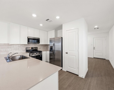 26846 Vanilla Pearls Lane - Photo Thumbnail 14