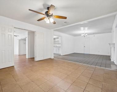 7119 Long Point Road - Photo Thumbnail 6