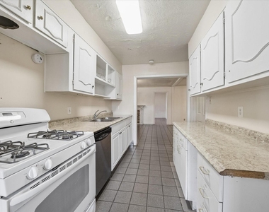 7119 Long Point Road - Photo Thumbnail 8