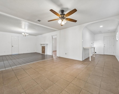 7119 Long Point Road - Photo Thumbnail 7