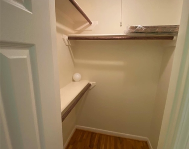 1523 Heights Boulevard - Photo Thumbnail 4