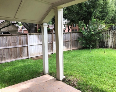3103 Indigo Lane - Photo Thumbnail 8