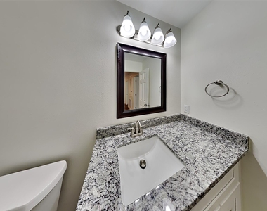 16778 Fallen Timbers Drive - Photo Thumbnail 15