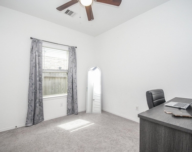 23054 True Fortune Drive - Photo Thumbnail 14