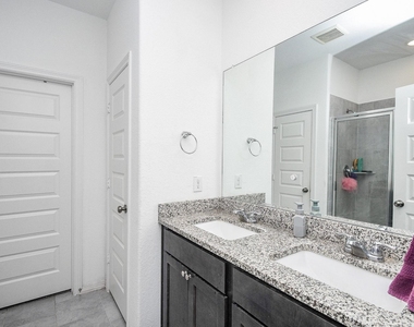 23054 True Fortune Drive - Photo Thumbnail 12