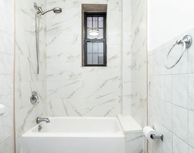 1014 East New York Avenue - Photo Thumbnail 5
