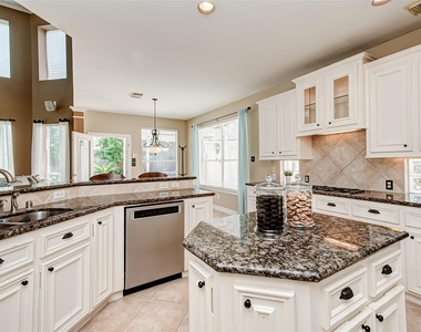 23707 Thornsby Court - Photo Thumbnail 11