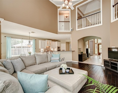 23707 Thornsby Court - Photo Thumbnail 14