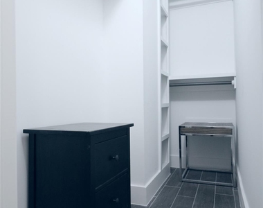 412 Pacific Street - Photo Thumbnail 12